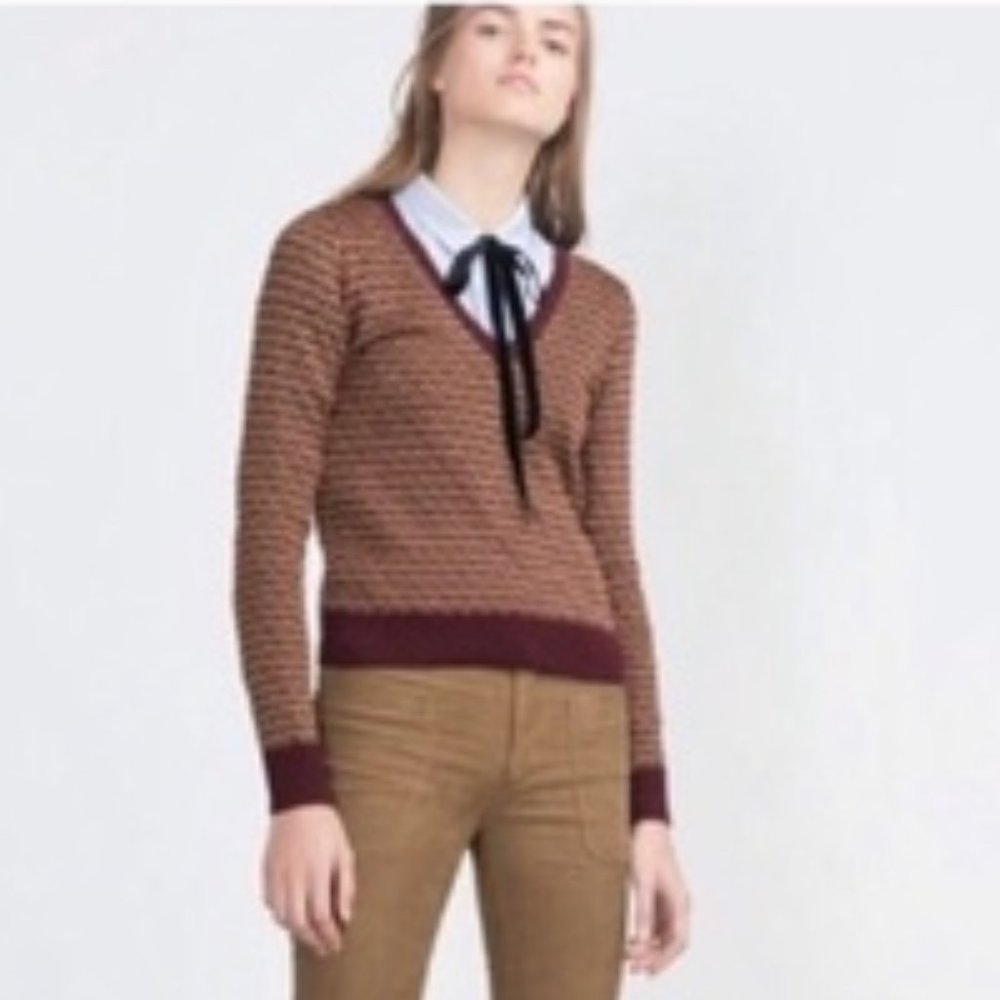 Zara Sweater M V Neck Geometric Sweater Burgundy